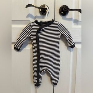 Joe Fresh baby boy sleeper in size 0-3 months